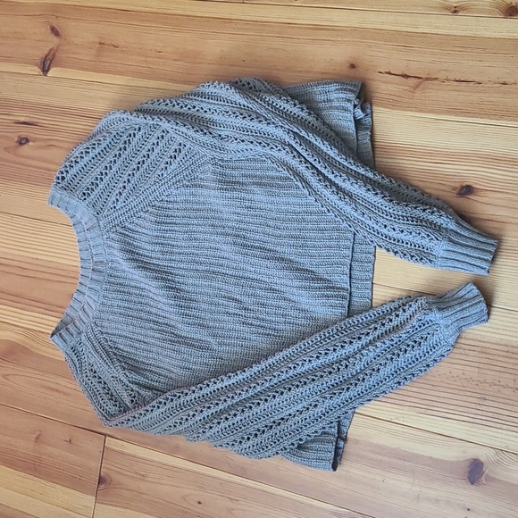 American Eagle Outfitters Sweaters - American Eagle sweater